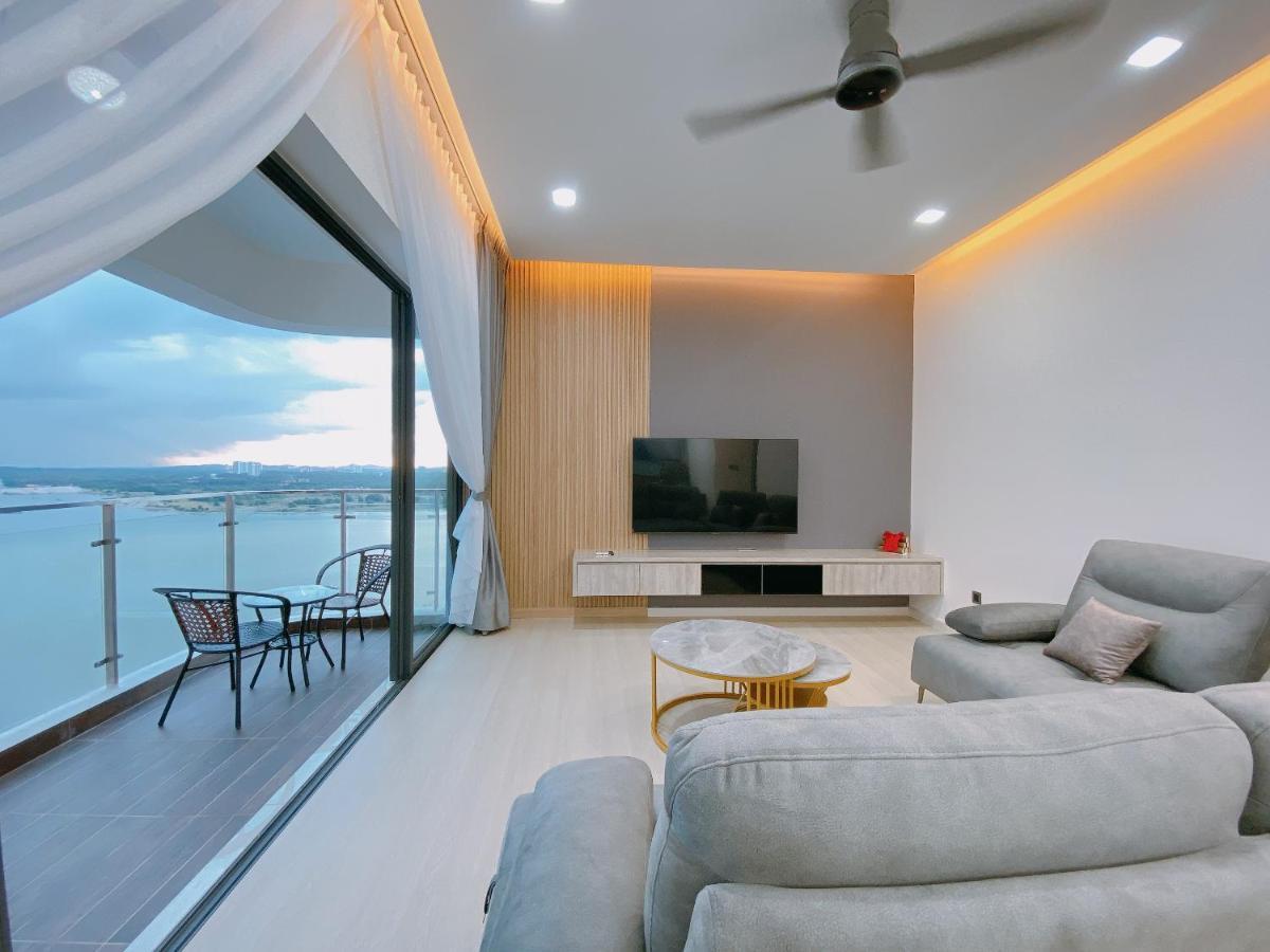 Apartamento Seafront Country Garden Danga Bay By Lions Bay Johor Bahru Exterior foto