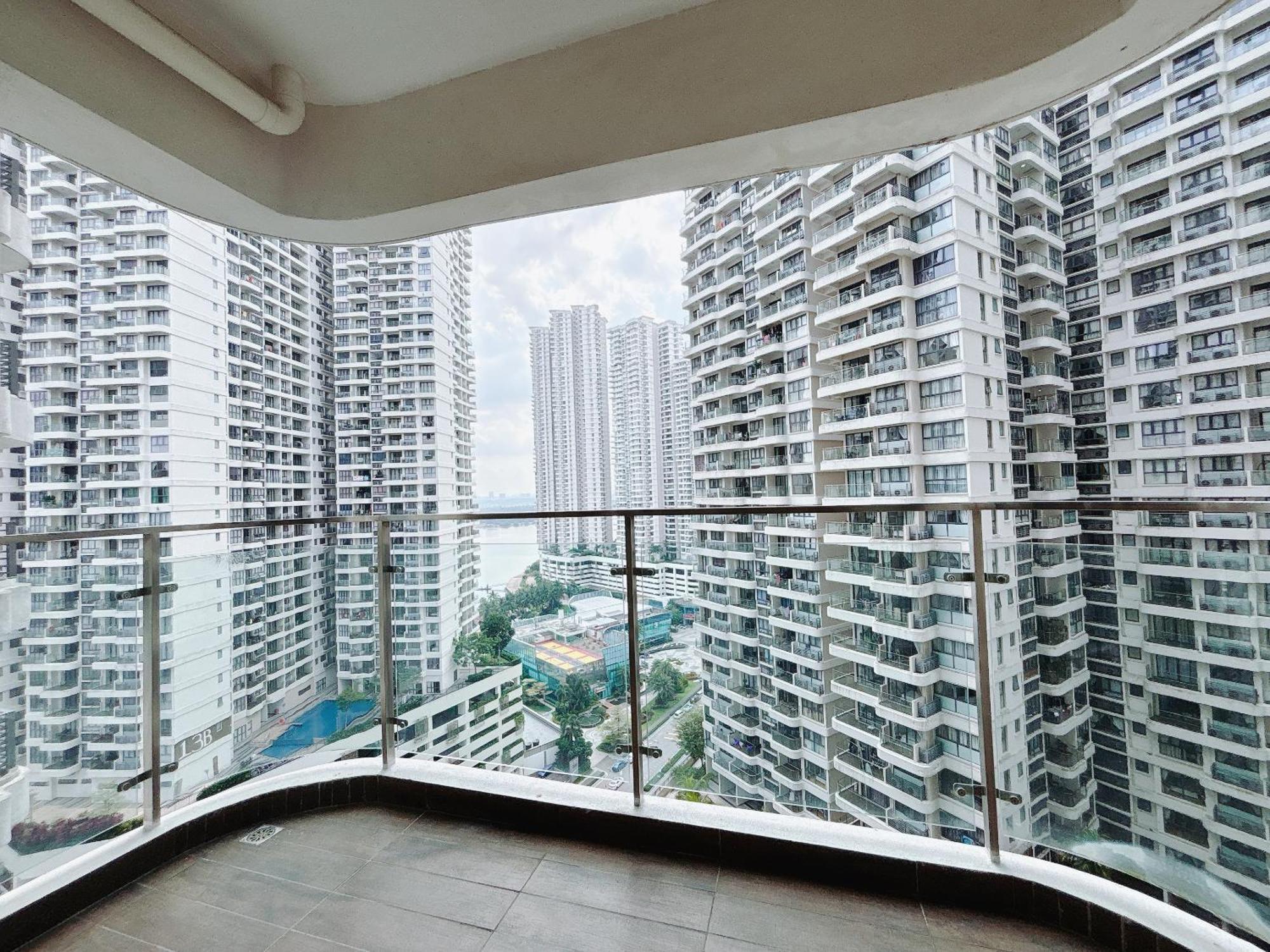 Apartamento Seafront Country Garden Danga Bay By Lions Bay Johor Bahru Habitación foto